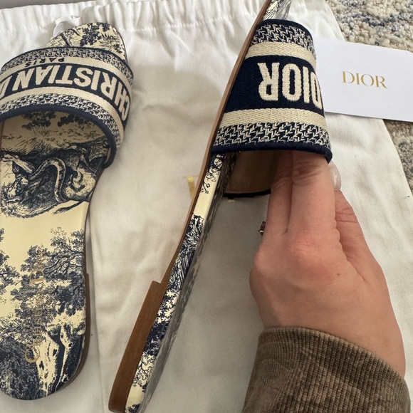Dior Dway Toile de Jouy Slides Sandals | Size 38 | New With Tags + Box - Picture 9 of 9